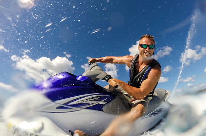 1-Hour Guided Jet Ski Tour in St. Thomas from Frenchman's Reef - Sea turtles and the value of the stops