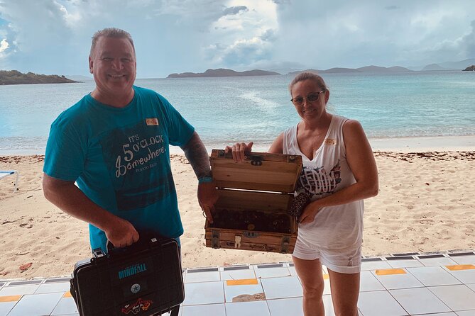 Augmented Reality Secret Agent Treasure Hunt in St Thomas - Practical details for a smooth mission