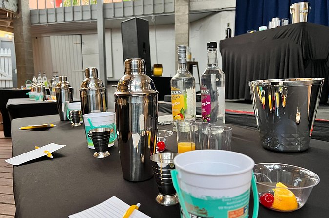 C'sted Sip & Savor Mixology Class with VI Food Tours - Q’s friendly, question-and-answer approach