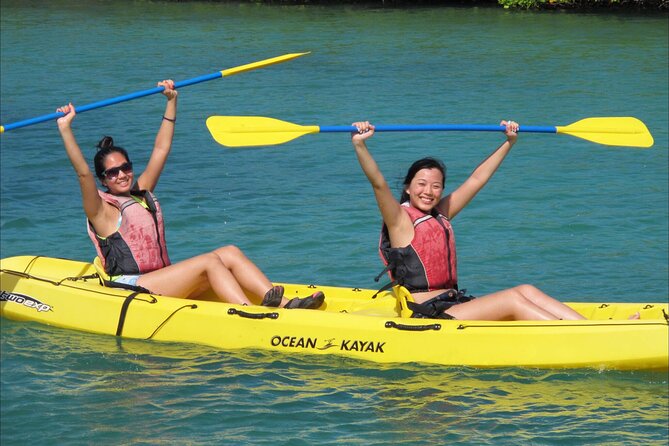 Cas Cay - Kayak Hike and Snorkel Adventure - Walking across Cas Cay to the blowhole