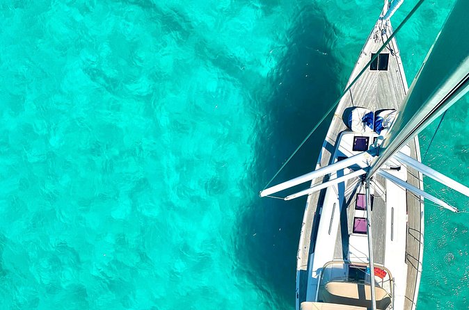 Christmas Cove and Pizza Pi Happy Hour Sail Tour - Should You Book the Christmas Cove Pizza Sail?