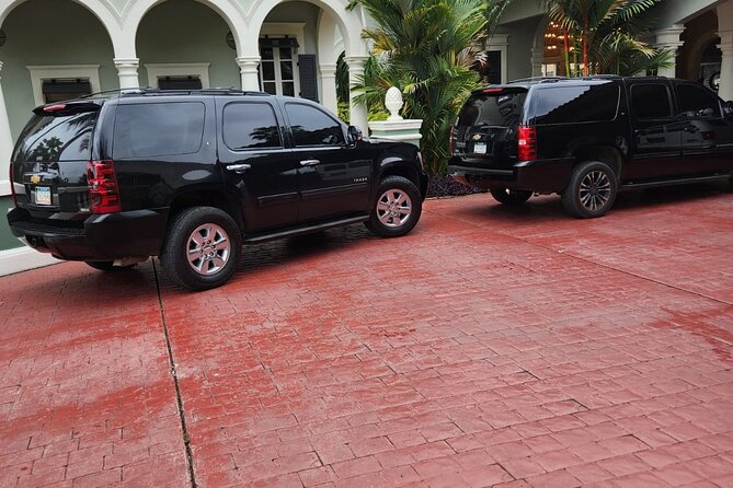 Exclusive Airport Transfers (up to 4 persons) One-Way - The communication is part of the service