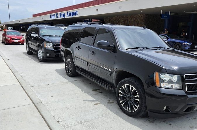 Exclusive Airport Transfers (up to 4 persons) One-Way - Comfort for luggage and warm weather