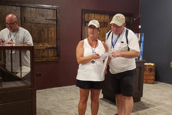 Fantastic St. Thomas Race - Following clues through Charlotte Amalie