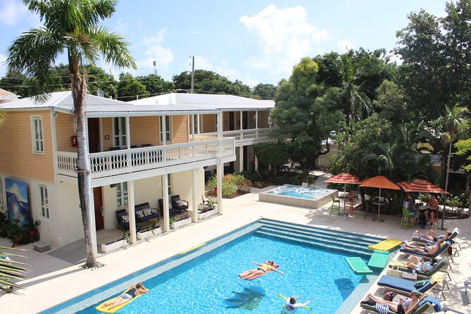 Frederiksted Moke Tour - Sandy Point Art Oasis and a famous film beach
