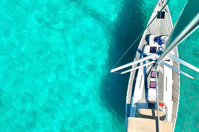 Full Day Sail with Max Charters - A Mediterranean lunch with a Caribbean bar