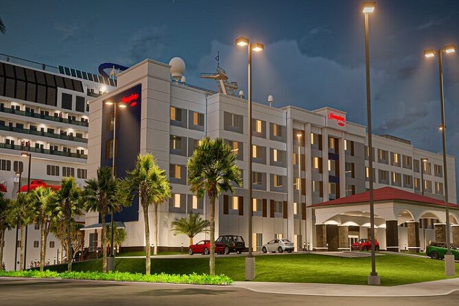 Paradise Taxi & Tours USVI Airport Transport Hampton by Hilton - Key points at a glance