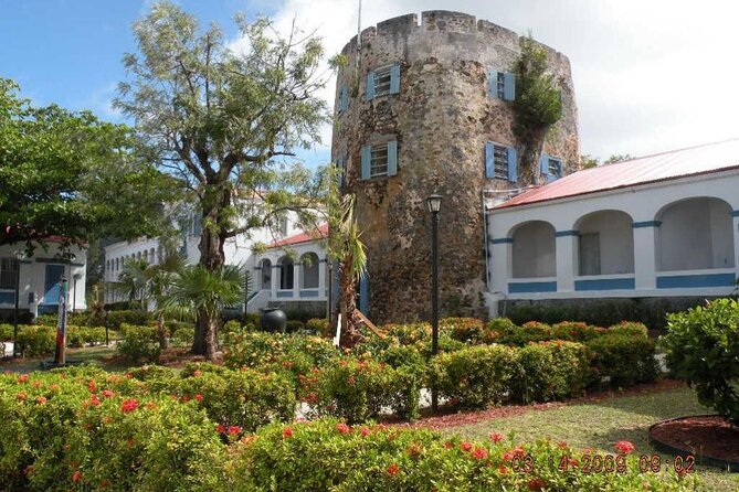 Paradise Taxi & Tours USVI Airport Transport Hampton by Hilton - Accessibility and passenger details