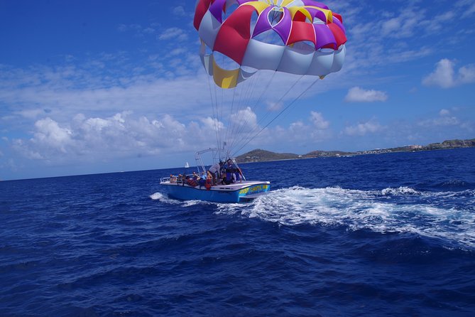 Parasail Experience in St Thomas - The briefing makes the first flight easier