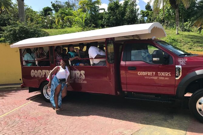 Private St Thomas Customized Tour - Key points at a glance