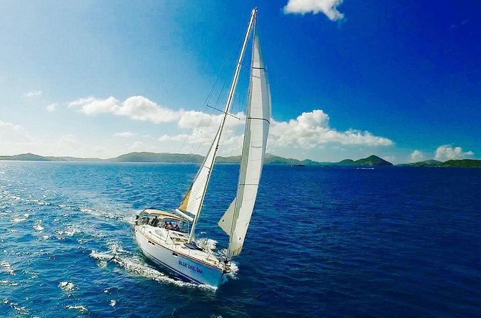 Private Sunset Sail, Open Bar, 12 Guests, Amazing Island Views - The yacht’s comfort matters after the sun drops