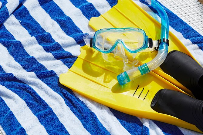 Snorkel Cat All Inclusive Adventure - Lunch, drinks, and the easy middle of the day