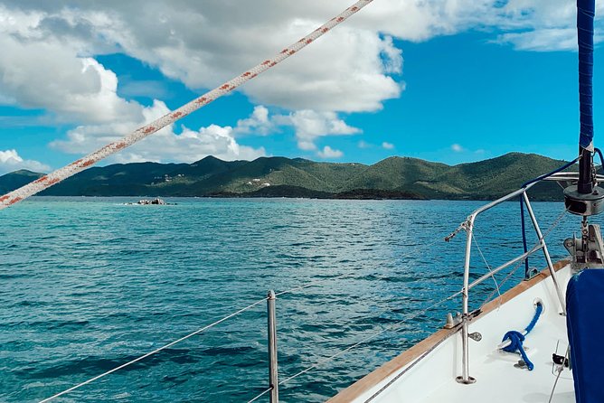 SPECIAL - (Up to 4 Passengers) All Inclusive Day Sail - The first anchorage, snorkeling without pressure