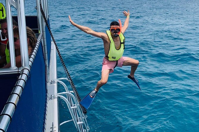 St. James Snorkel & Pizza Pi Lunch - Christmas Cove adds a second chance to snorkel
