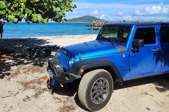 St Thomas - Jeep Tour Customized Itinerary 5hrs - Downtown, Havensight, lunch, and a cold drink