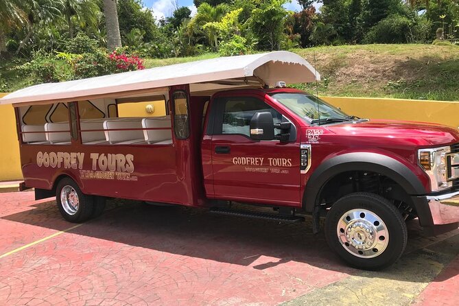 St. Thomas Sightseeing Tour with a Guide - Mountain Top and the Magen’s Bay view