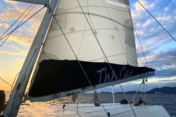 Sunset & Harbor Lights Dinner Sail from the Marriott's Frenchman's Cove - The open bar and the real mood onboard