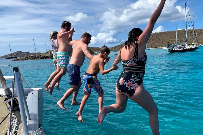 Turtles, Pizza Pi & Sunset trip - Sailing past Cinnamon Bay and Trunk Bay