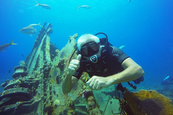 Two-Tank Dive for Certified Diving in St Thomas - Why the small group matters