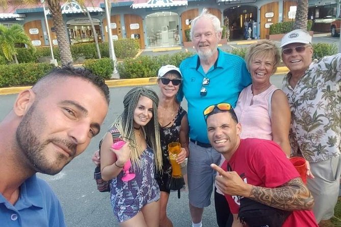 Vi Top Taxi & Tours USVI-Scenic Island Tour ,St. Thomas - Drake’s Seat and the Magen’s Bay view